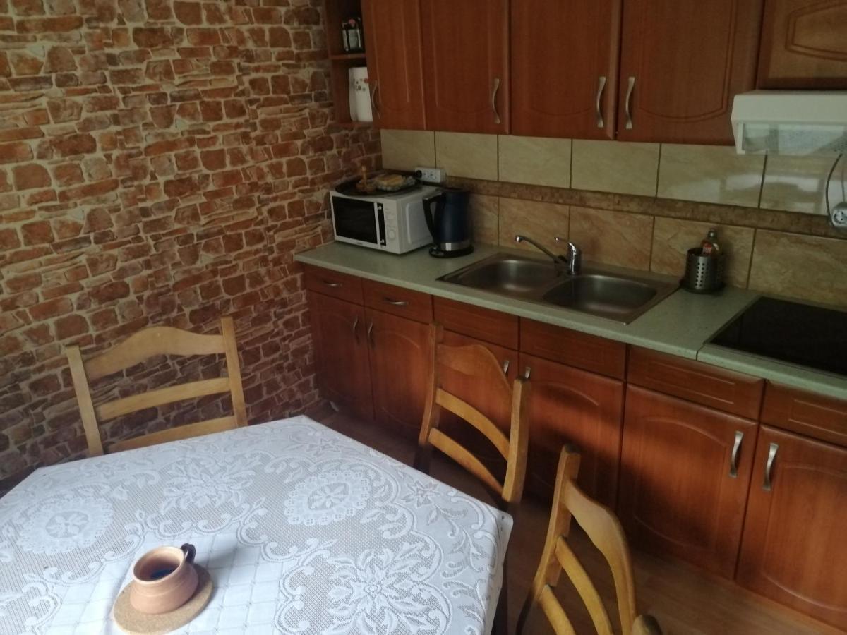 Palinkas Jo Reggelt! Apartment Heviz Luaran gambar