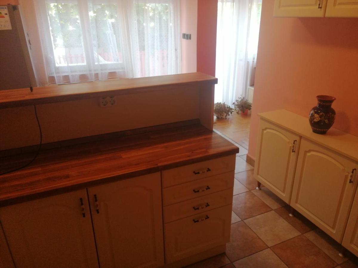Palinkas Jo Reggelt! Apartment Heviz Luaran gambar