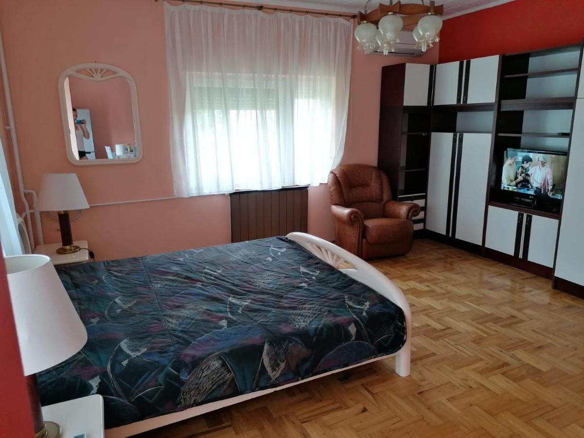 Palinkas Jo Reggelt! Apartment Heviz Luaran gambar