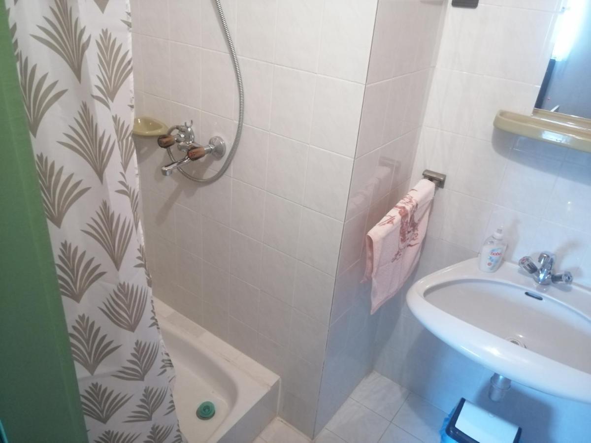 Palinkas Jo Reggelt! Apartment Heviz Luaran gambar