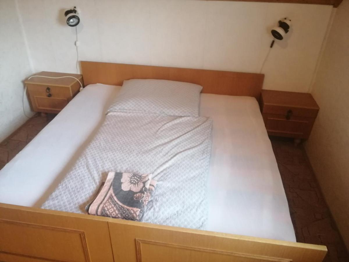 Palinkas Jo Reggelt! Apartment Heviz Luaran gambar