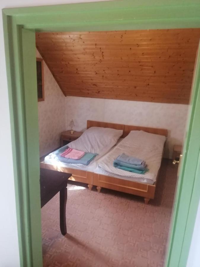 Palinkas Jo Reggelt! Apartment Heviz Luaran gambar